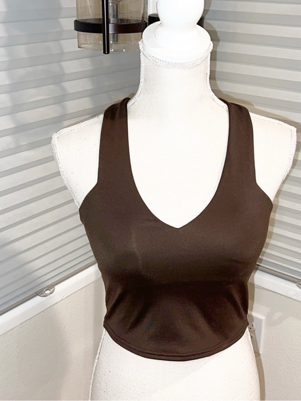 ALO Yoga Airbrush Real Bra Tank Brown - Picture 4 of 8